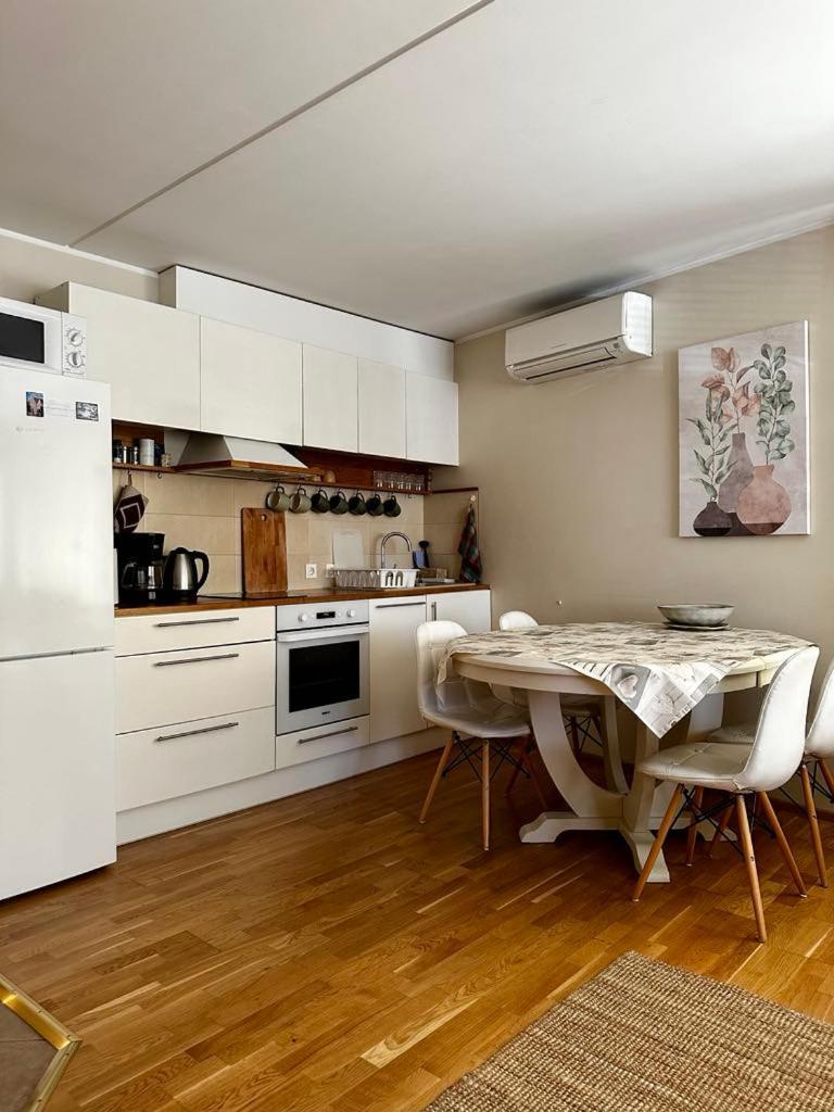 Tolli Apartment Kuressaare Kültér fotó